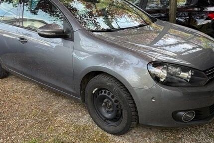VW Golf 166.674 km 4.899 &euro; Eitting 85462