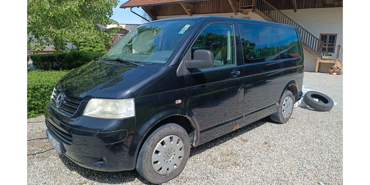 VW T5 Caravelle 193.000 km 9.990 &euro; Buchbach 84428