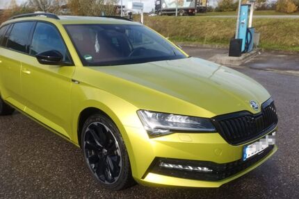 Skoda Superb 12.400 km 37.900 &euro; Kröning 84178