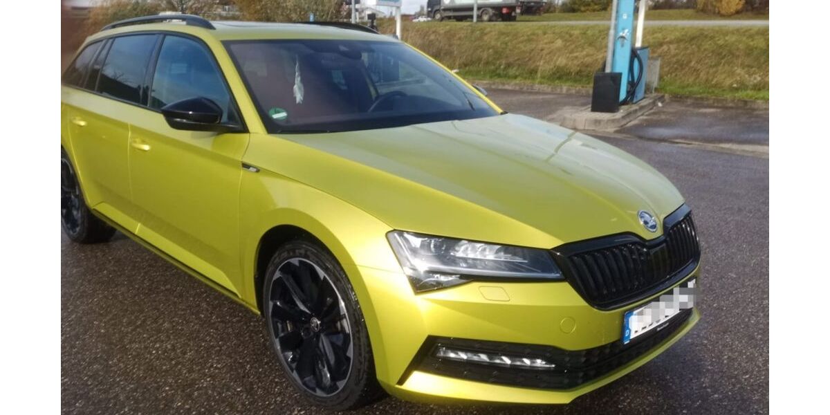 Skoda Superb 12.400 km 37.900 &euro; Kröning 84178