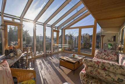 Haus Marklkofen Steinberg - 9 Zimmer, 180 m&sup2;, 599.000&euro; | Angebot:25730954