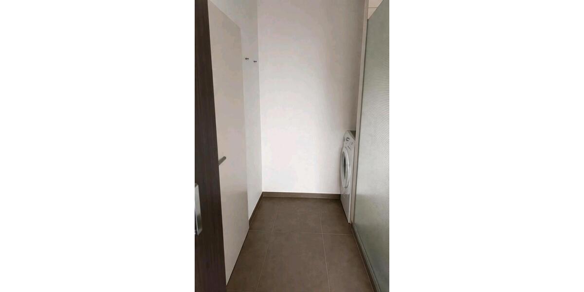 Erdgeschoßwohnung Gerzen - 2 Zimmer, 65 m&sup2;, 600&euro; | Angebot:25549086