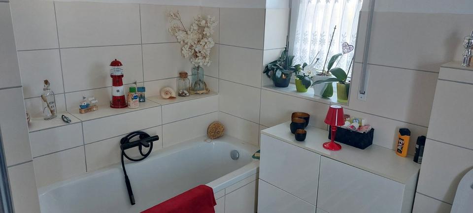 Etagenwohnung Mengkofen - 3 Zimmer, 89 m&sup2;, 860&euro; | Angebot:26614963