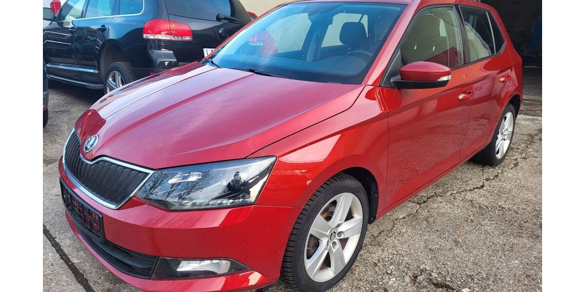 Skoda Fabia 105.200 km 10.500 &euro; Landshut 84036