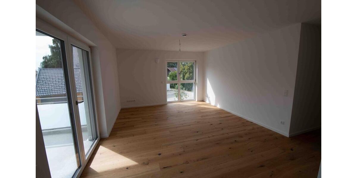 Etagenwohnung Bockhorn - 4 Zimmer, 102 m&sup2;, 1.950&euro; | Angebot:26398526