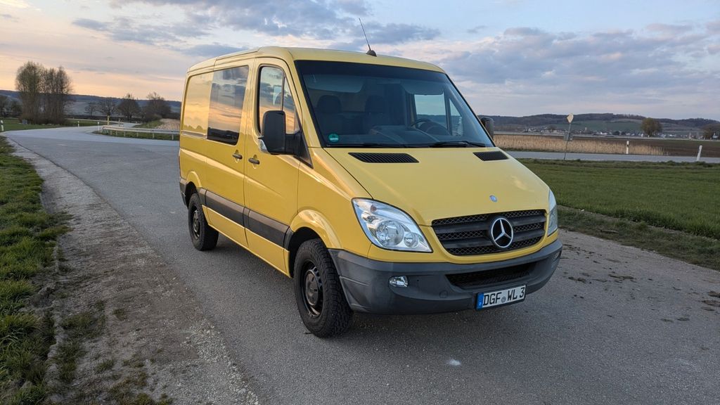 Mercedes-Benz Sprinter 177.000 km 9.900 &euro; Dingolfing 84130