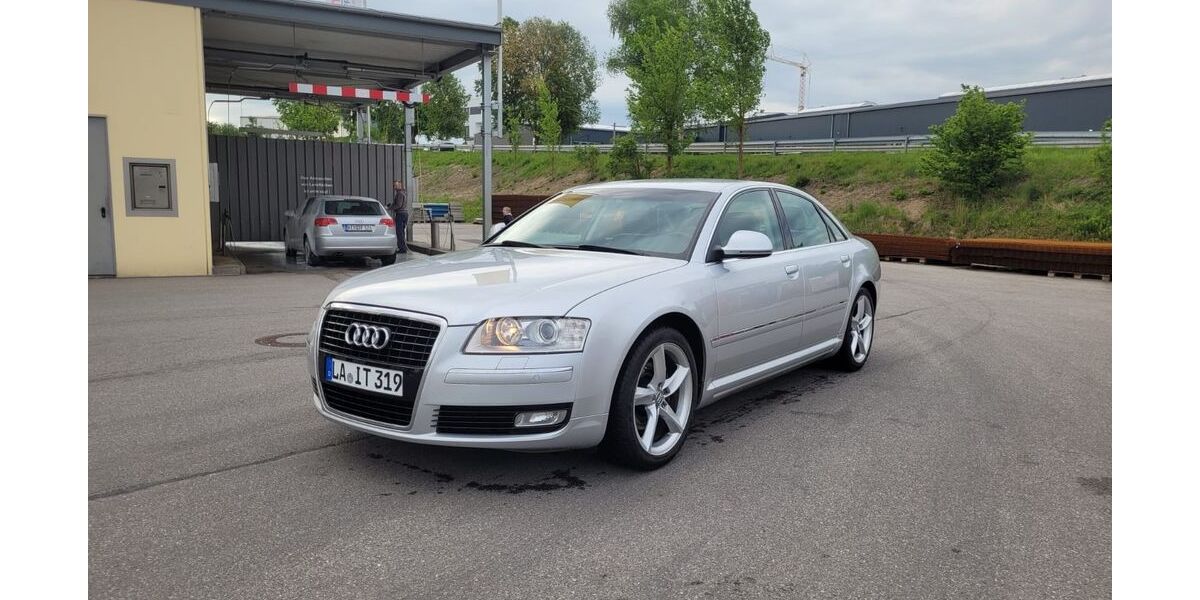 Audi A8 180.000 km 9.900 &euro; Ergoldsbach 84061