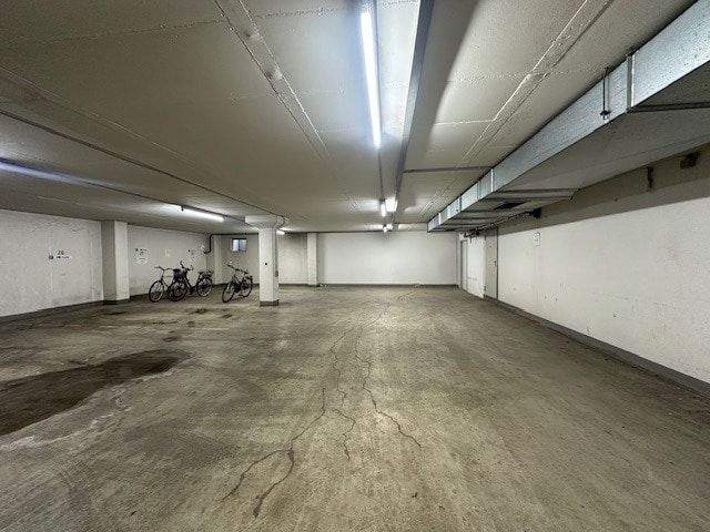 Gewerbeobjekt Landshut Industriegebiet - 1 Zimmer, 158 m&sup2;, 1.600&euro; | Angebot:25687236