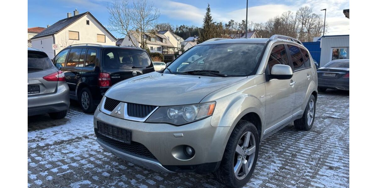 Mitsubishi Outlander 330.000 km 2.950 &euro; Ergoldsbach 84061