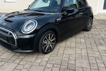 Mini Cooper SE 17.000 km 16.999 &euro; Mengkofen 84152