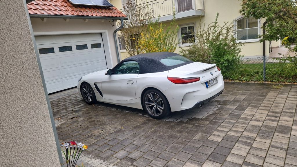 BMW Z4 33.000 km 37.990 &euro; Niederviehbach 84183