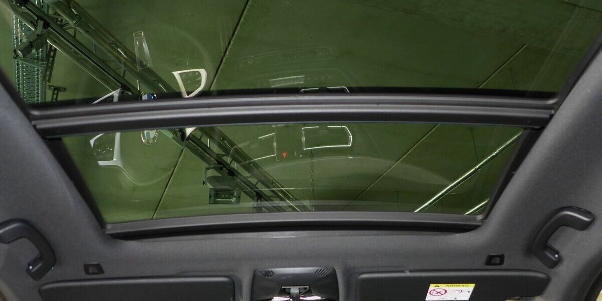 BMW 118i MSport Navi Prof,HUD,Pan.Dach,NP: 59.671 28.500 km 29.290 &euro; Landshut 84030