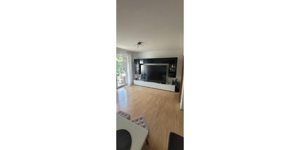 Erdgeschoßwohnung Dingolfing - 3 Zimmer, 71 m&sup2;, 1.120&euro; | Angebot:26639961
