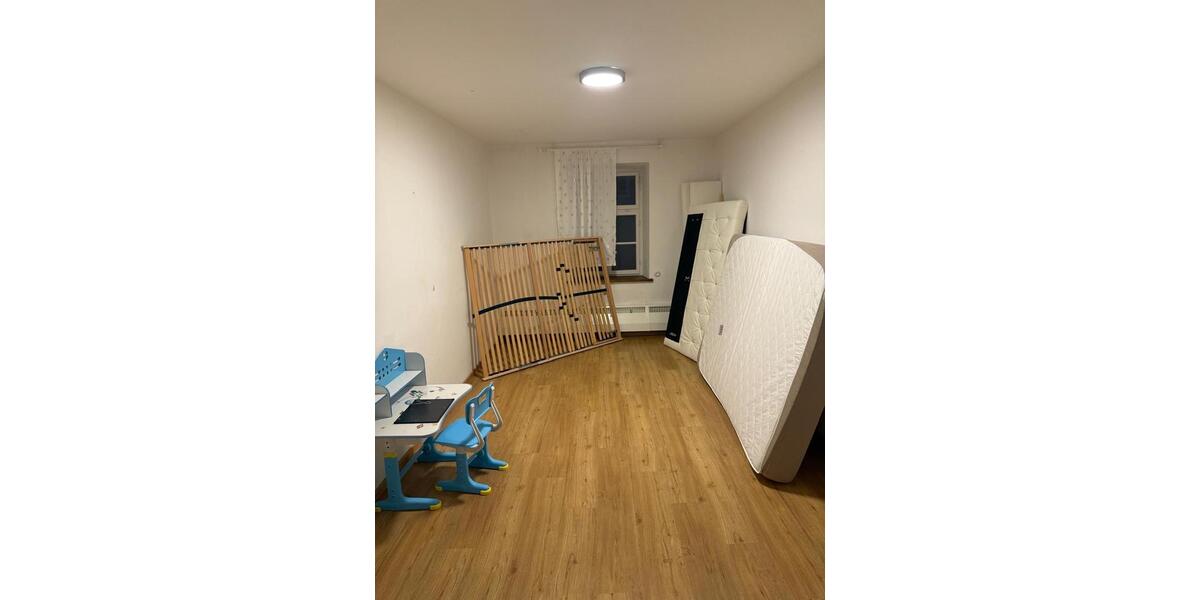 Etagenwohnung Velden - 3 Zimmer, 107 m&sup2;, 1.090&euro; | Angebot:26606047