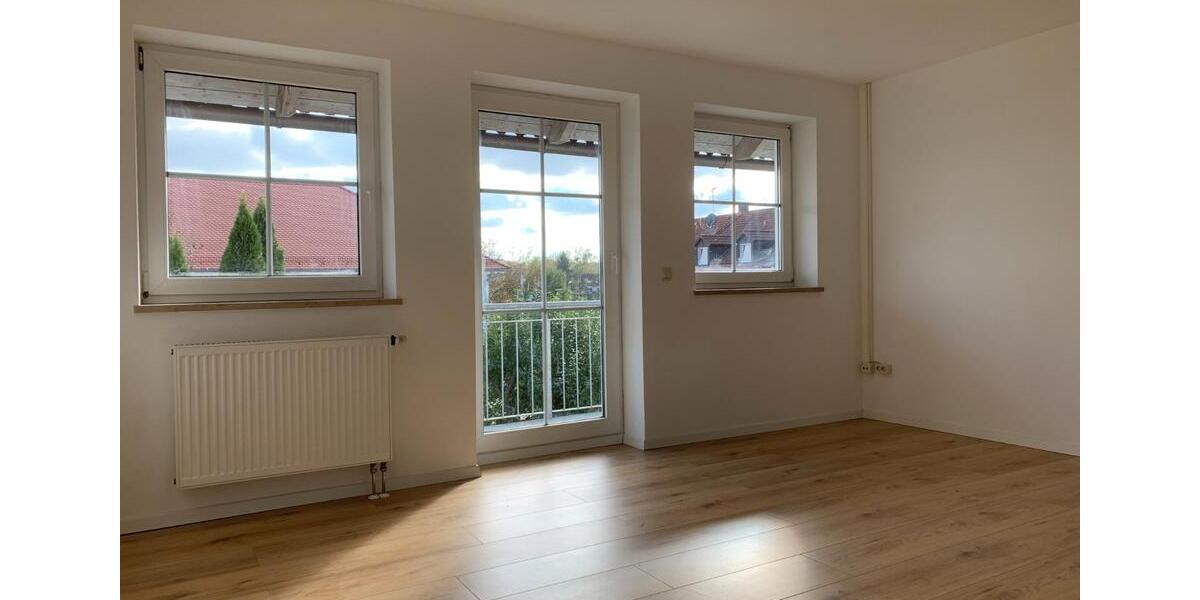 Reihenhaus Haag an der Amper Inkofen - 6 Zimmer, 135 m&sup2;, 1.790&euro; | Angebot:25293837