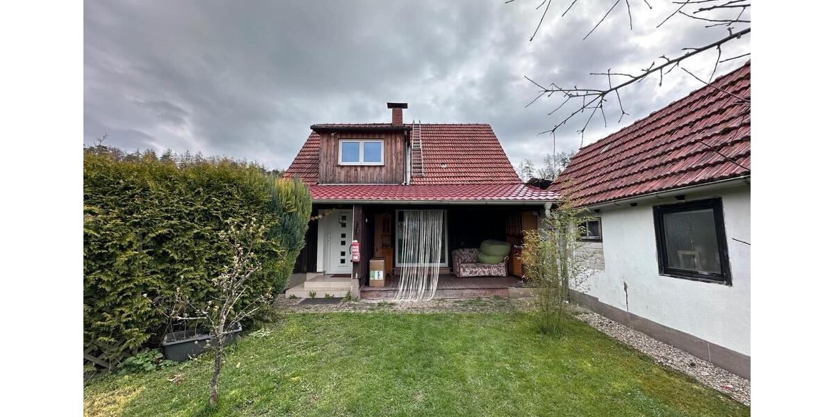 Einfamilienhaus Tiefenbach - 5 Zimmer, 90 m&sup2;, 2.100&euro; | Angebot:25823413