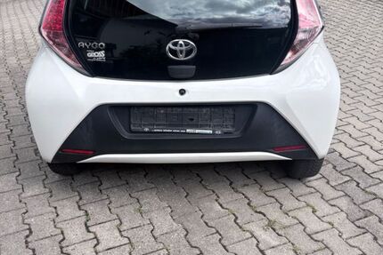 Toyota Aygo (X) 77.600 km 6.000 &euro; Hohenthann 84098