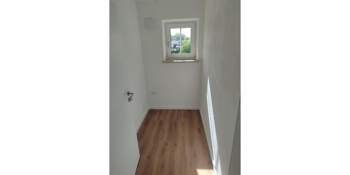 Etagenwohnung Bodenkirchen - 3.5 Zimmer, 85 m&sup2;, 750&euro; | Angebot:26557773