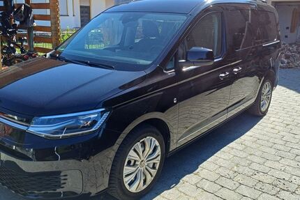 VW Caddy Maxi 145.000 km 25.000 &euro; Ergoldsbach 84061
