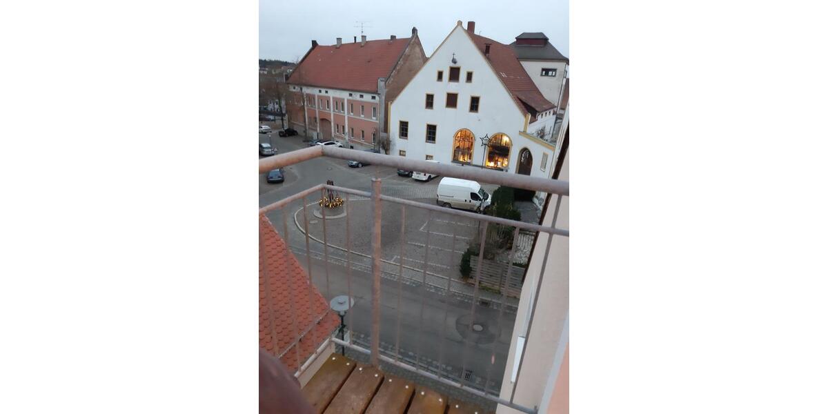 Dachgeschoßwohnung Pfeffenhausen - 1 Zimmer, 27 m&sup2;, 350&euro; | Angebot:25964477