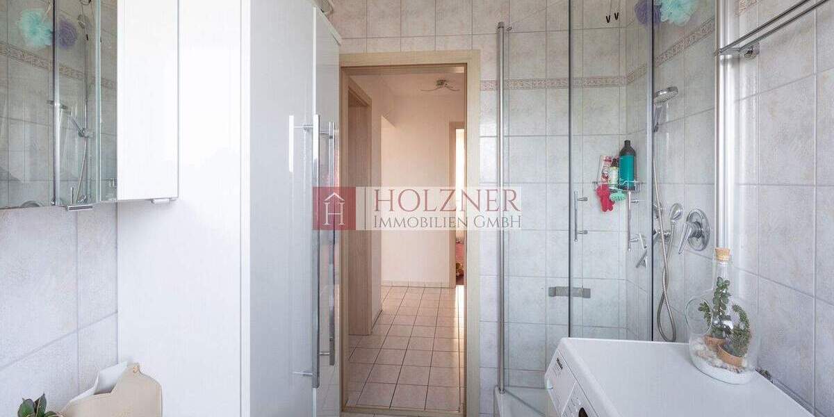 Etagenwohnung Landshut Peter u. Paul - 3 Zimmer, 70 m&sup2;, 299.000&euro; | Angebot:25748933