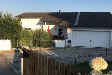 Haus Nandlstadt - 8.5 Zimmer, 300 m&sup2;, 930.000&euro; | Angebot:25401111