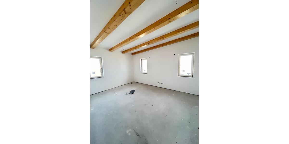 Einfamilienhaus Landshut Landshut-West - 3.5 Zimmer, 132 m&sup2;, 1.980&euro; | Angebot:25807277