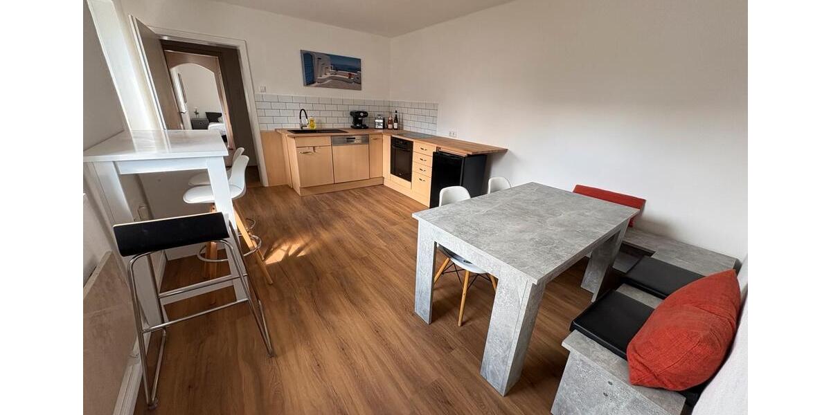 Etagenwohnung Altdorf - 3 Zimmer, 70 m&sup2;, 1.200&euro; | Angebot:26648157