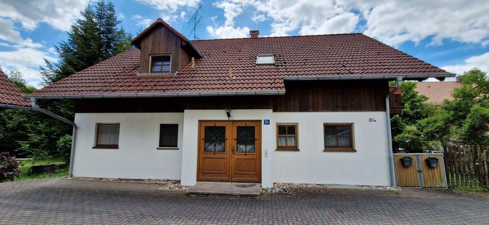 Mehrfamilienhaus, Wohnhaus Haag an der Amper Inkofen - 9 Zimmer, 155 m&sup2;, 699.000&euro; | Angebot:26532347