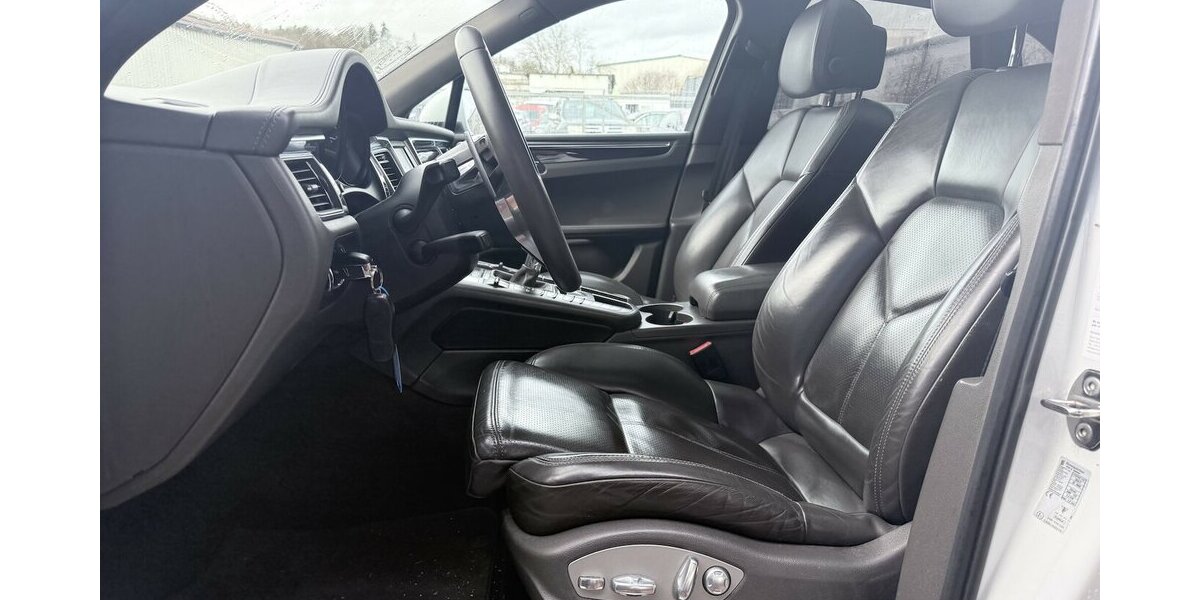 Porsche Macan S Diesel Panorama Standheizung LED AHK 188.100 km 17.500 &euro; Altdorf 84032