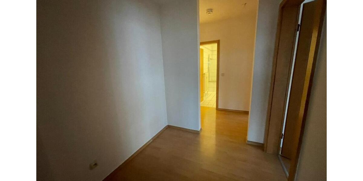Etagenwohnung Vilsbiburg - 3 Zimmer, 76 m&sup2;, 690&euro; | Angebot:25655657