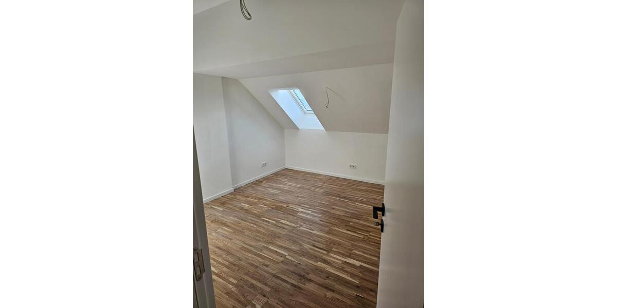 Einfamilienhaus Rottenburg an der Laaber - 4 Zimmer, 118 m&sup2;, 1.450&euro; | Angebot:24774586