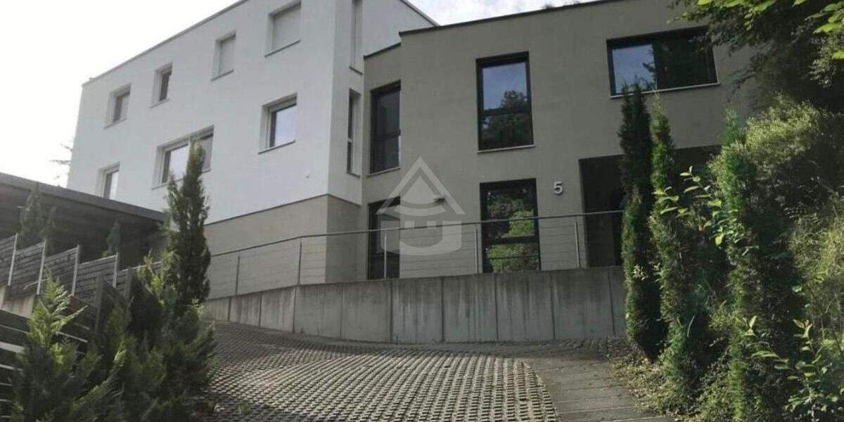 Einfamilienhaus Landshut Achdorf - 7 Zimmer, 215 m&sup2;, 1.250.000&euro; | Angebot:25666030