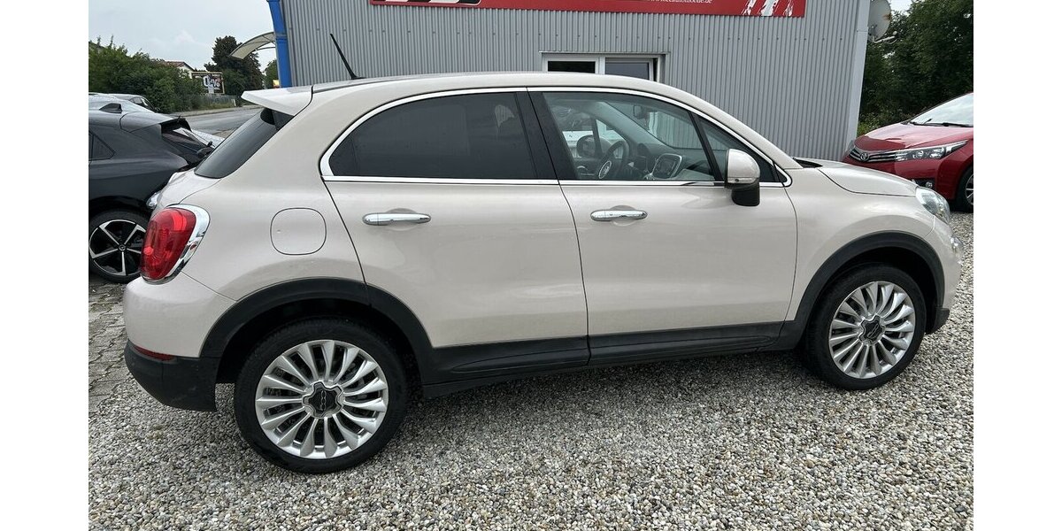 Fiat 500X Lounge Aut.Xenon Navi PDC Leder 58.100 km 12.500 &euro; Altdorf 84032