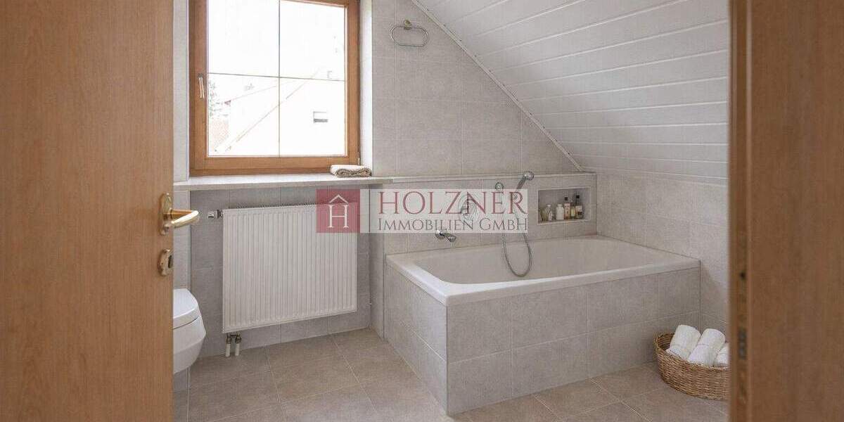 Einfamilienhaus Landshut Wolfgang - 5 Zimmer, 100 m&sup2;, 668.000&euro; | Angebot:25707288