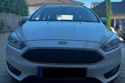 Ford Focus 179.000 km 6.400 &euro; Pfeffenhausen 84076