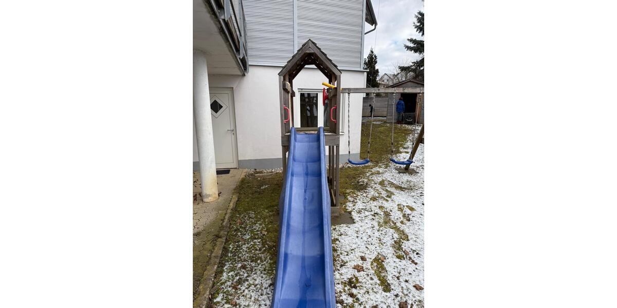 Einfamilienhaus Essenbach - 6 Zimmer, 180 m&sup2;, 2.250&euro; | Angebot:26102327
