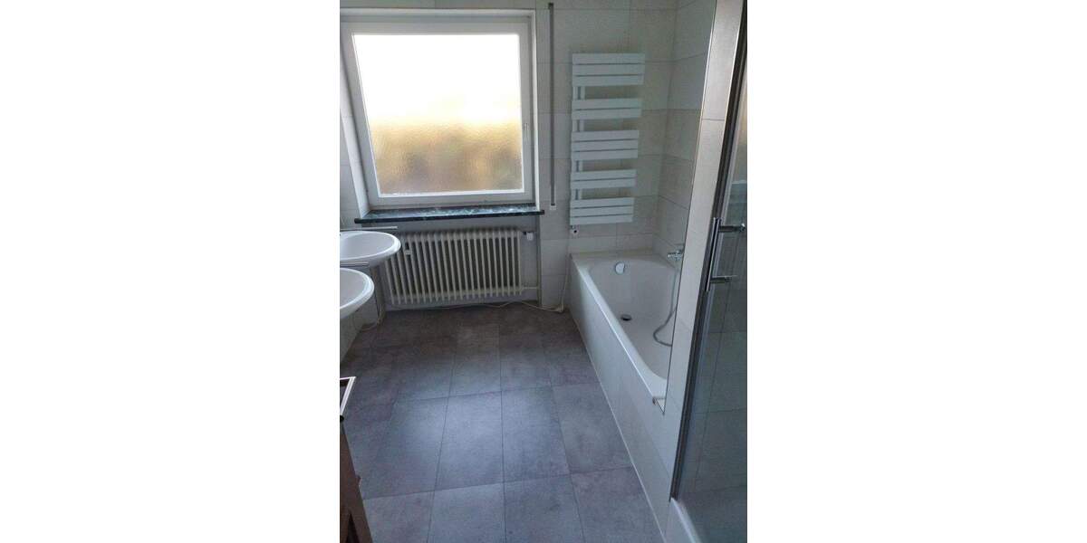 Bungalow löching Kronwieden - 7 Zimmer, 200 m&sup2;, 575.000&euro; | Angebot:25760407