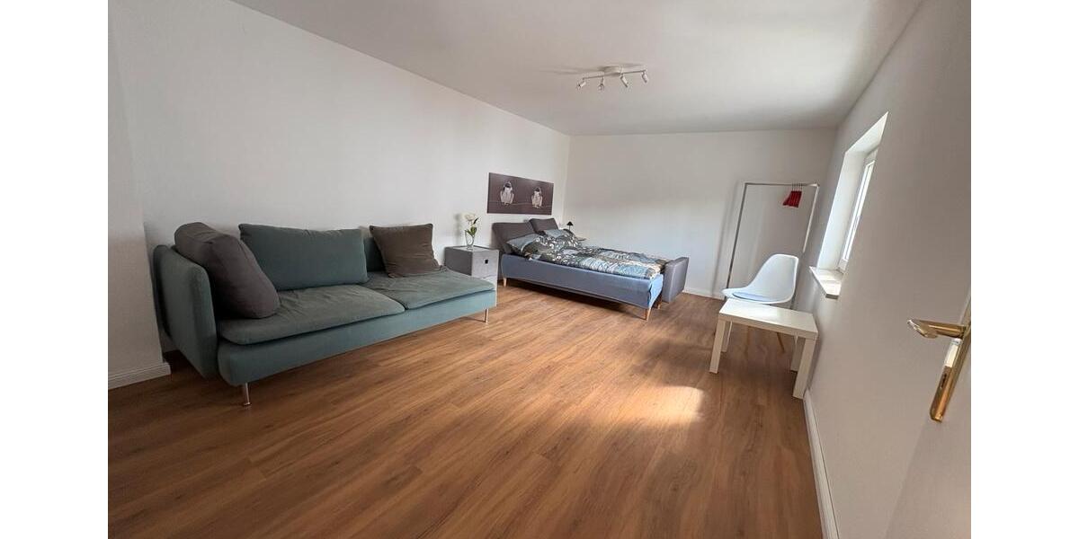 Etagenwohnung Altdorf - 3 Zimmer, 70 m&sup2;, 1.200&euro; | Angebot:26648157