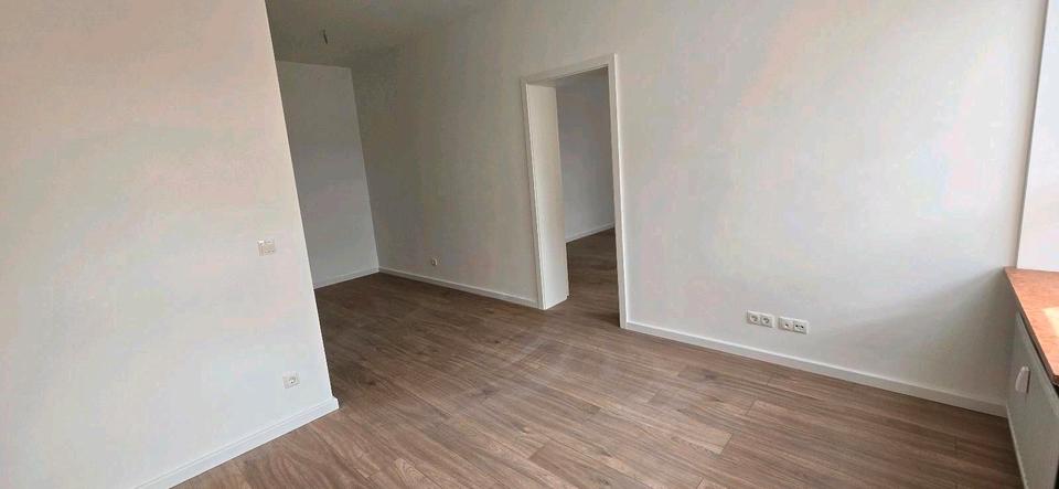 Etagenwohnung Landshut Landshut-West - 3 Zimmer, 3 m&sup2;, 860&euro; | Angebot:25417772