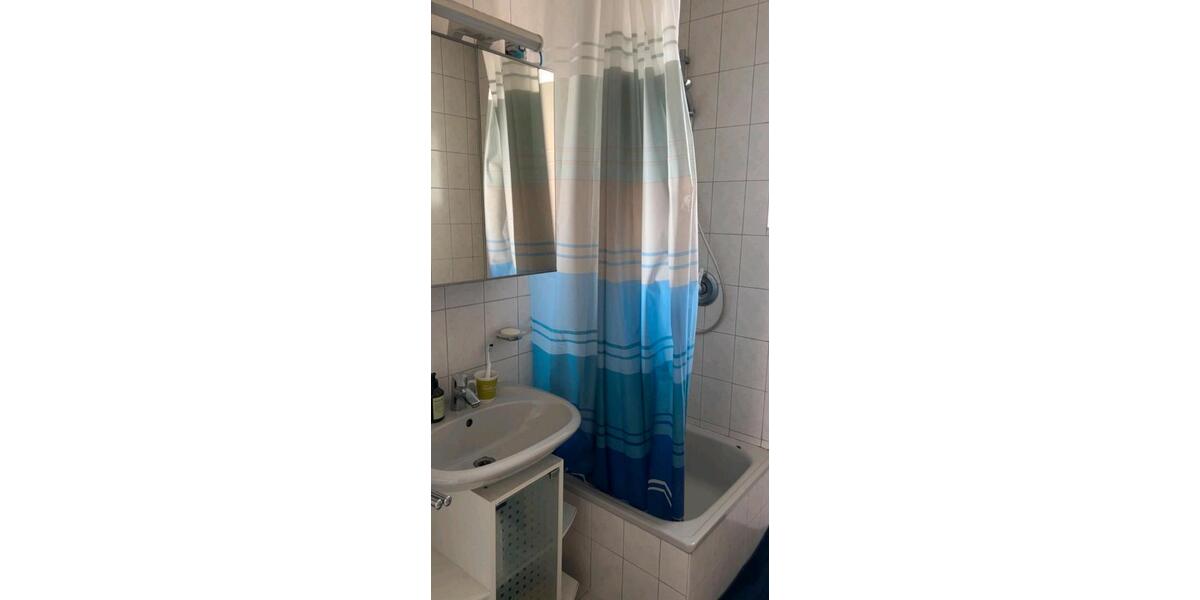 Etagenwohnung Altdorf - 2 Zimmer, 65 m&sup2;, 780&euro; | Angebot:25451185