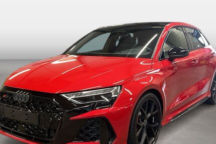 Audi RS3 2.500 km 65.980 &euro; Landshut 84030