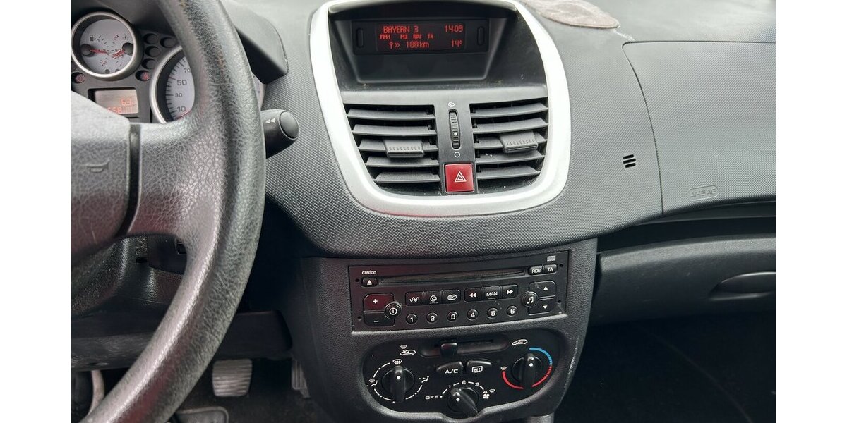 Peugeot 206+ 1.2i Klima Euro4 1.Hand 165.800 km 2.500 &euro; Altdorf 84032