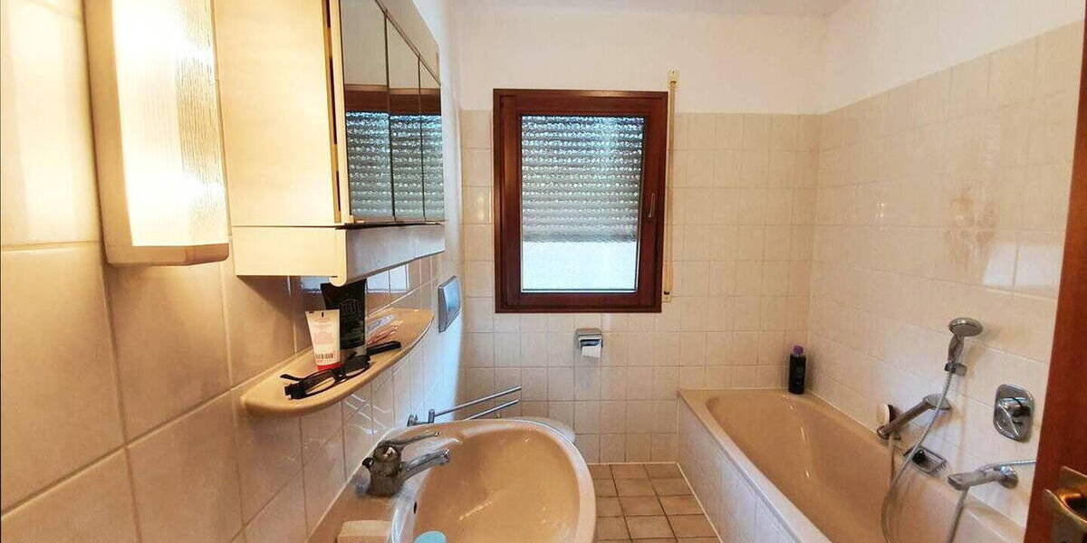 Mehrfamilienhaus, Wohnhaus Landshut Achdorf - 6 Zimmer, 145 m&sup2;, 829.000&euro; | Angebot:25984604