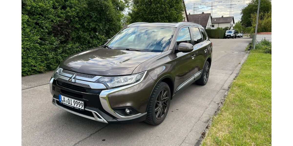 Mitsubishi Outlander 28.300 km 19.300 &euro; Altdorf 84032