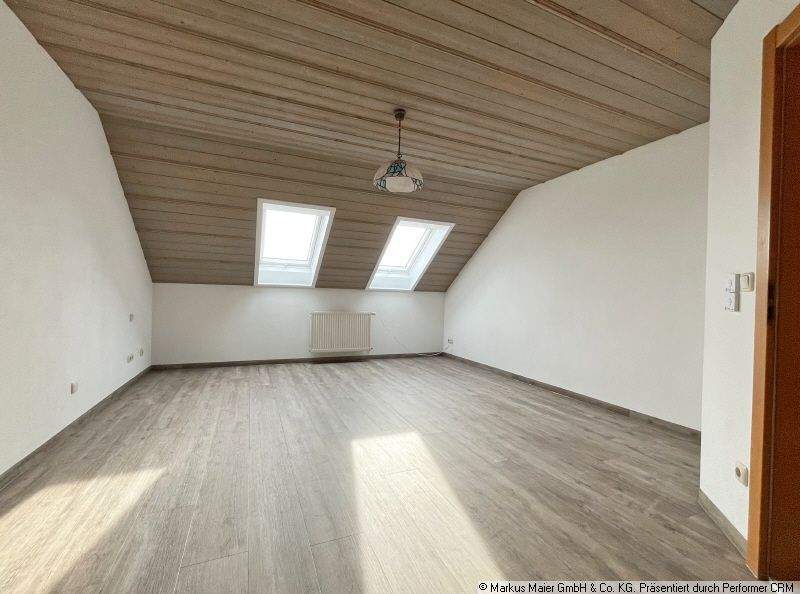 Etagenwohnung Dorfen Eibach - 4 Zimmer, 98 m&sup2;, 1.050&euro; | Angebot:25692228