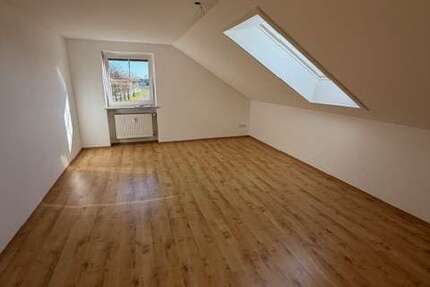 Wohnung Landshut-West West - 2 Zimmer, 65 m&sup2;, 590&euro; | Angebot:26062789