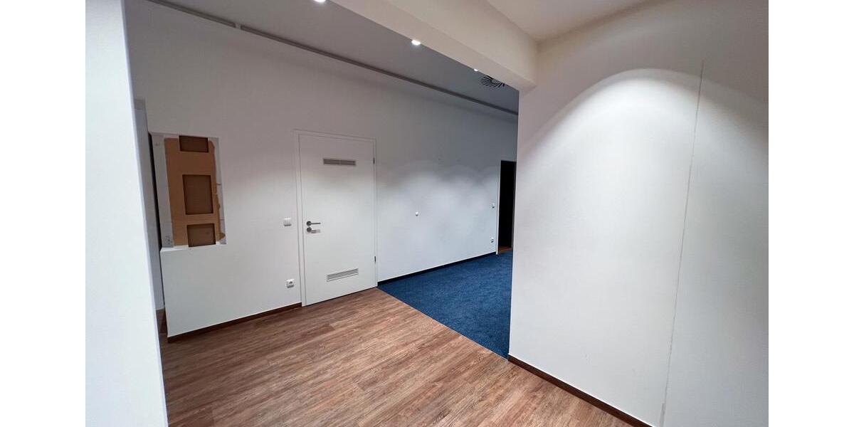 Gewerbeobjekt Landshut - 2.500&euro; | Angebot:24434446