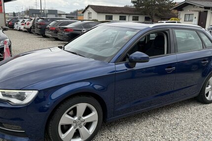 Audi A3 2.0TDI Sportback S-Tronic Xenon Navi LED 134.800 km 13.890 &euro; Altdorf 84032