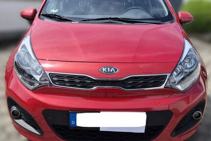 Kia Rio 132.000 km 4.300 &euro; Landshut 84028